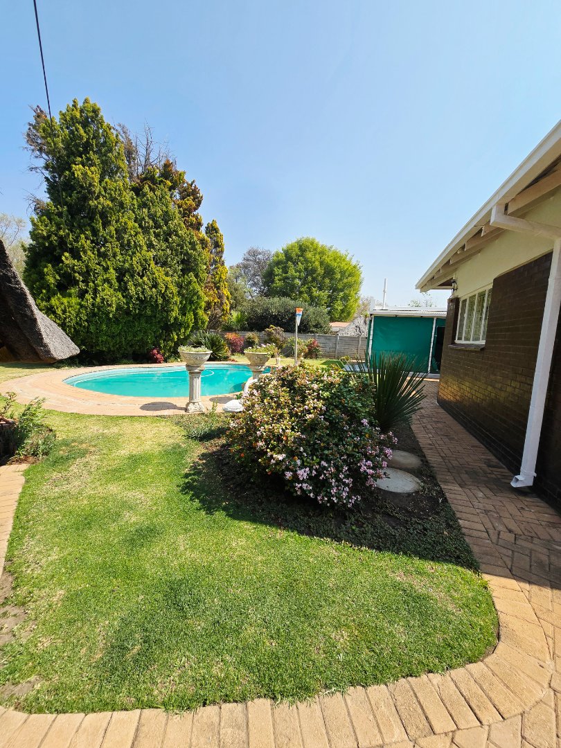 3 Bedroom Property for Sale in Flimieda North West